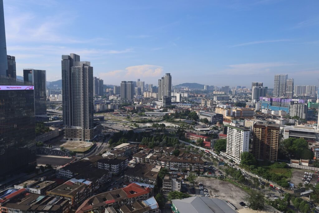 KL