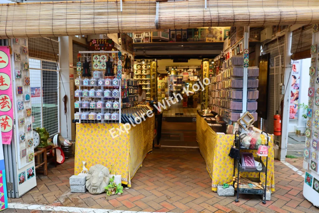 Souvenir shop in Chinatown Singapore.