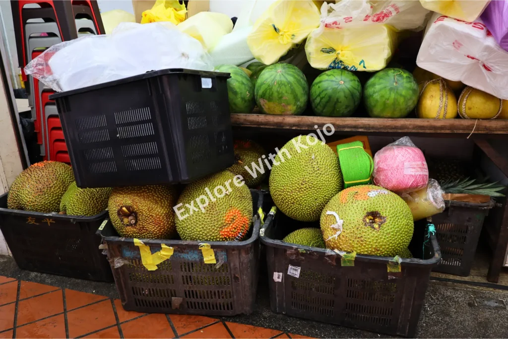 Exotic fruits for sale in Chinatown&nbsp;Singapore.