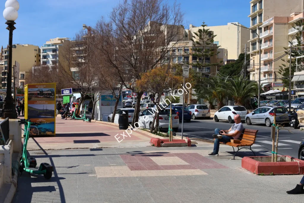 Benches and shopping street&nbsp;Sliema&nbsp;Malta.