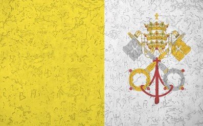 Flag of the Vatican City with yellow and white vertical halves and papal keys emblem.