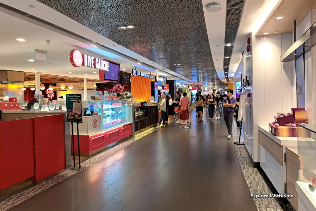 Snack and dessert kiosks at ION Orchard Singapore